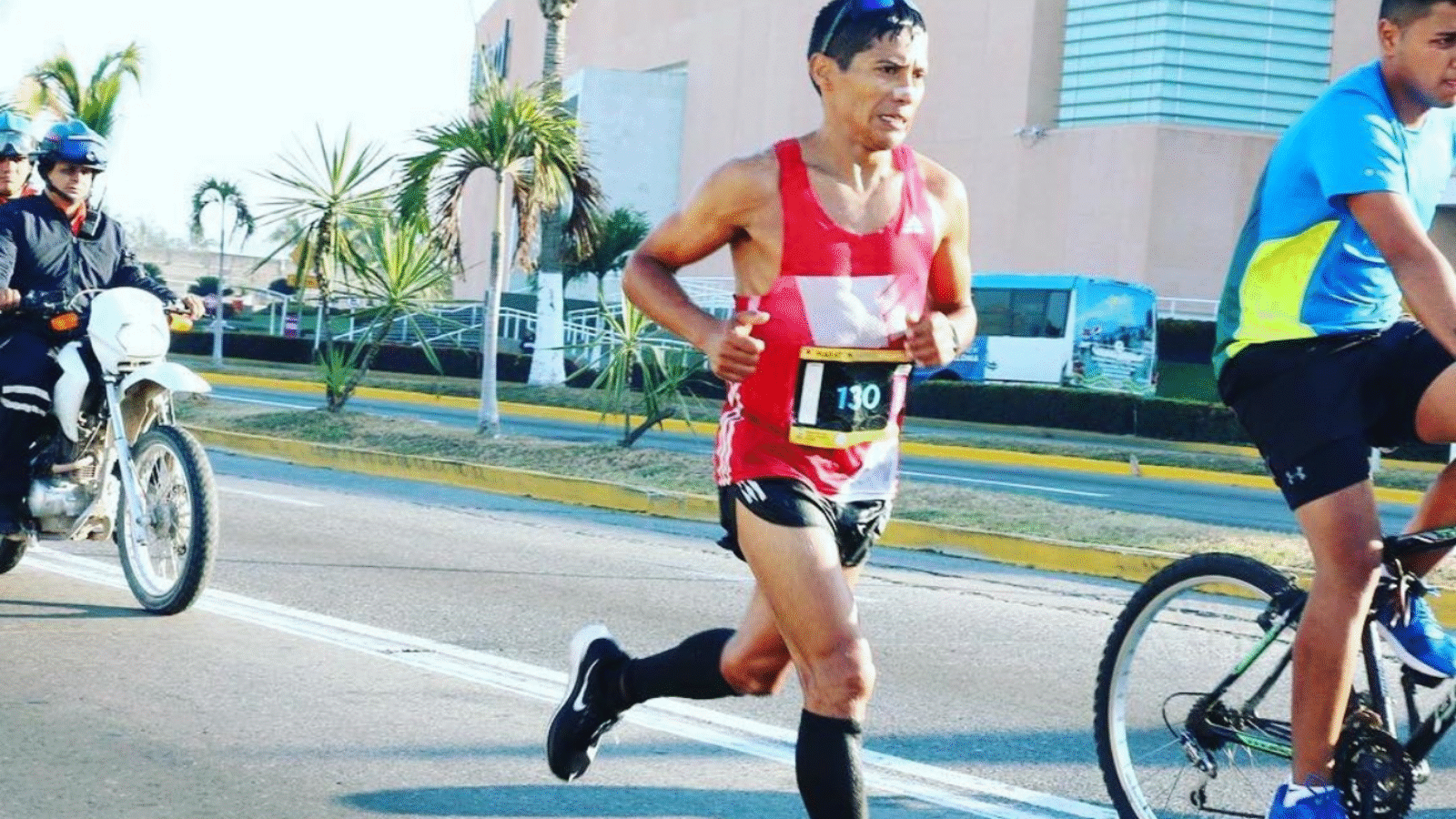 Galileo Ortiz Record Maraton Puerto Vallarta
