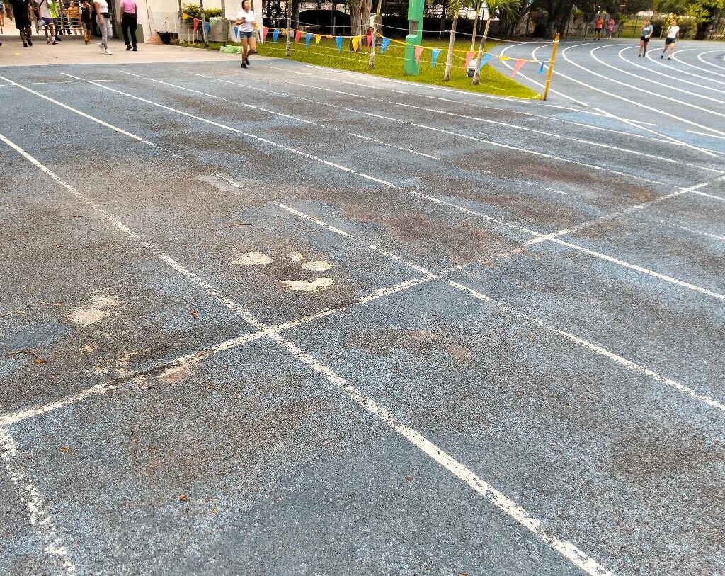 Aprueban iniciativa para rehabilitar las pistas de atletismo municipales en Puerto Vallarta