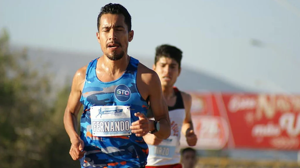 En exclusiva: Fernando Cervantes Caudillo confirma su participación en el 21K Élite del Medio Maratón Turístico Puerto Vallarta 2026